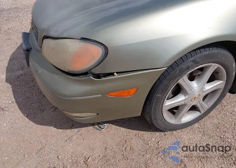 2002 Infiniti I35 Luxury from USA, damaged, VIN JNKDA31A52T032059